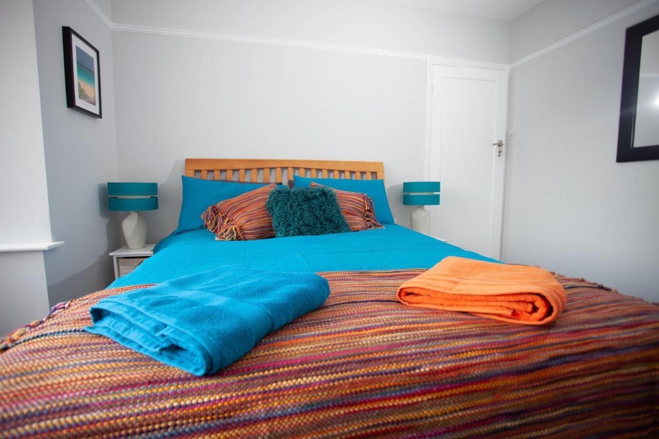 Quiet Close To M6 Preston Holiday home Samlesbury