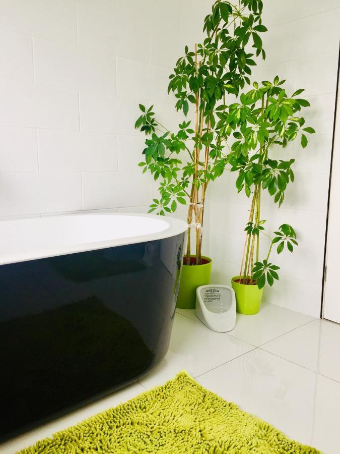 Quiet Close To M6 Preston * Samlesbury